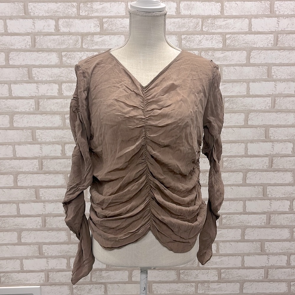 Shaina Mote Ruched Long Sleeve Top